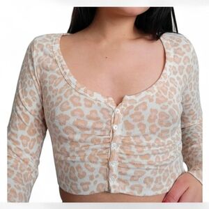 COLSIE Pink Cream Animal Print Ruched Button Up Cropped Cardigan - XL